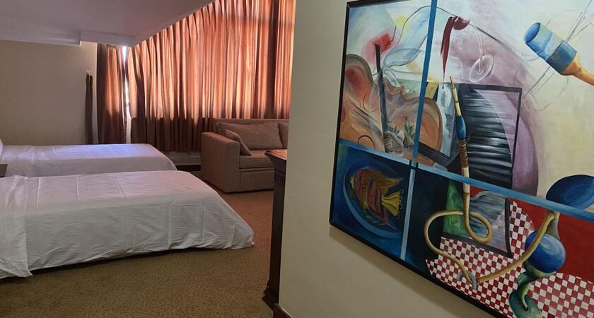 West Davraz Hotel