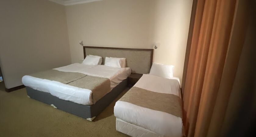 West Davraz Hotel