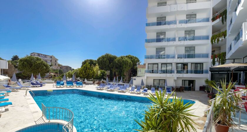 Ponz Hotel Kuşadası