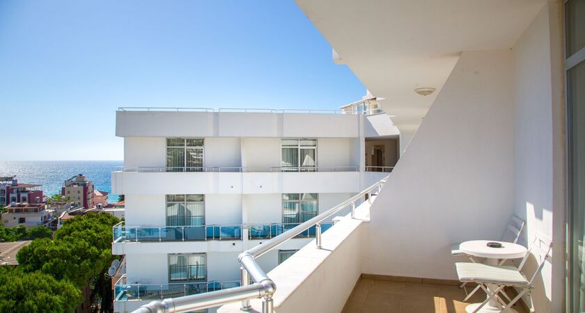 Ponz Hotel Kuşadası