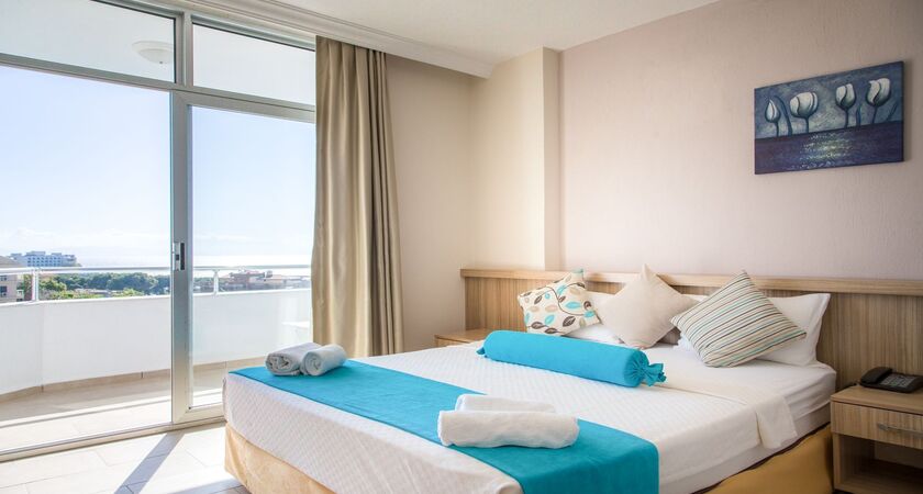 Ponz Hotel Kuşadası