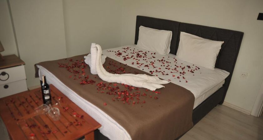 Rönesans Hotel Sarıkamış