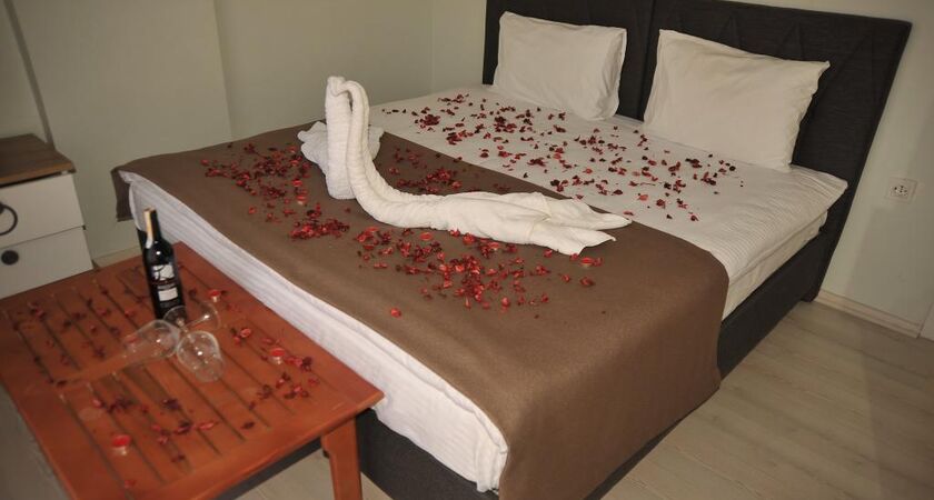Rönesans Hotel Sarıkamış