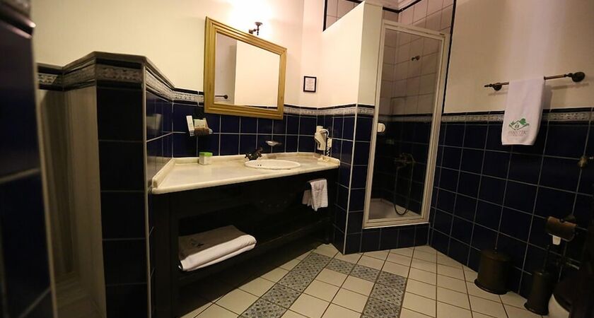 Otantik Club Hotel