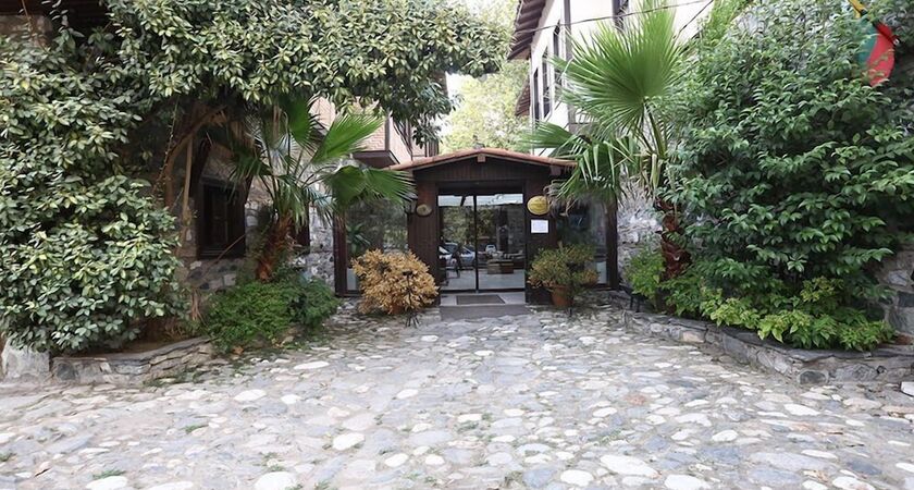 Otantik Club Hotel