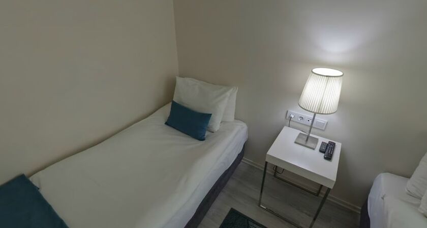 Lion City Hotel