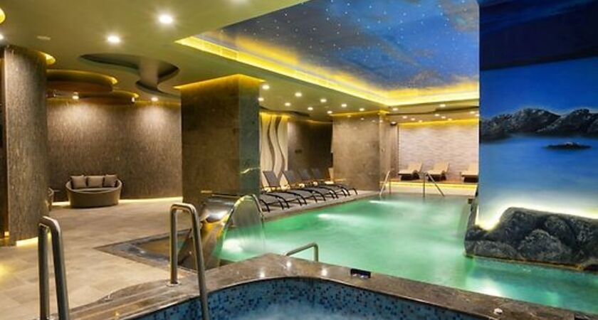 Marigold Thermal Spa Hotel