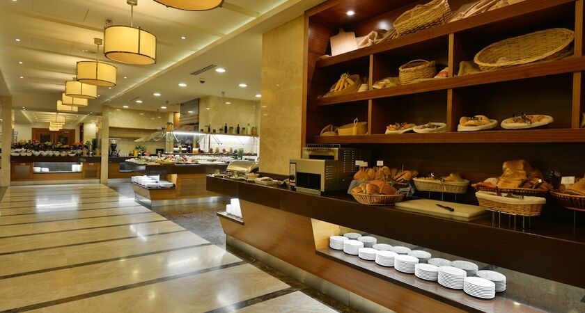 Marigold Thermal Spa Hotel
