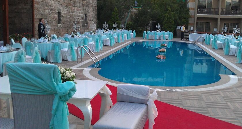 Kervansaray Thermal-Convention Center & Spa
