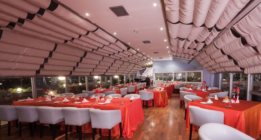 Kervansaray Thermal-Convention Center & Spa