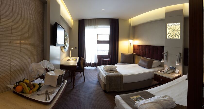 Kervansaray Thermal-Convention Center & Spa