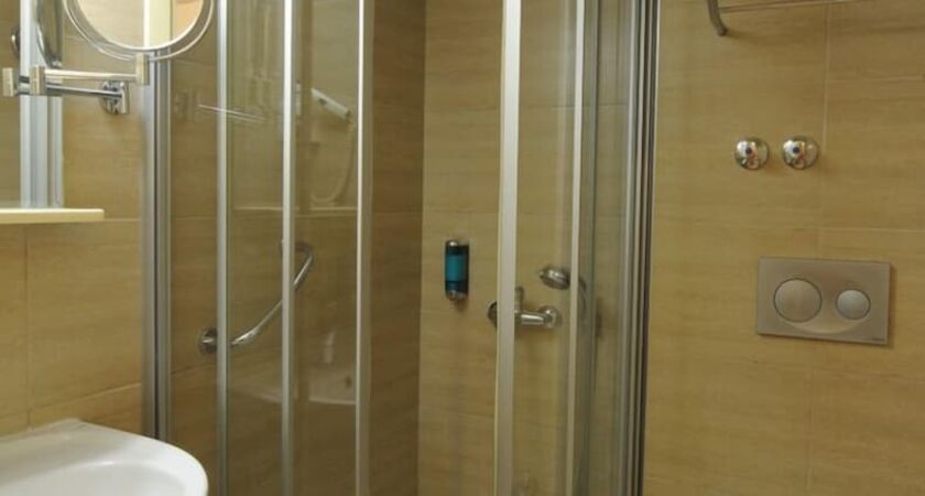 Kardes Hotel