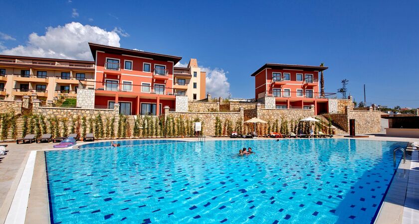 Royal Teos Termal Resort Clinic&Spa