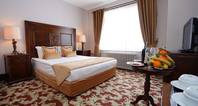 Le Chalet Yazıcı Hotel