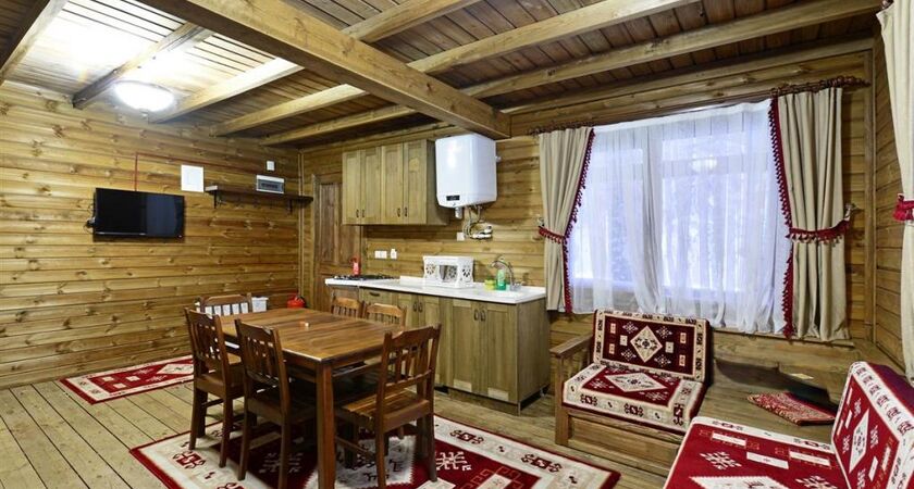 Karinna orman Köşkleri