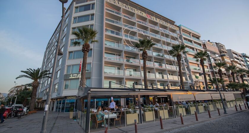 İzmir Palas Hotel