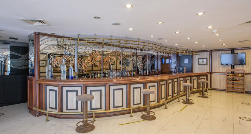Golden Age Hotel