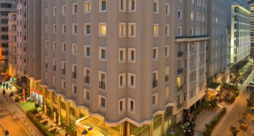 Golden Age Hotel