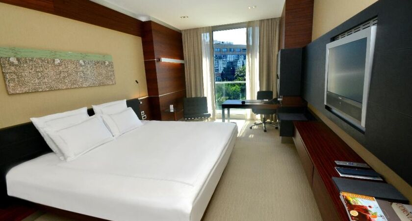 Swissotel Buyuk Efes Izmir