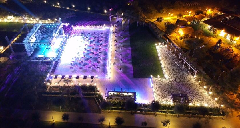 Nuhun Gemisi Deluxe Hotel