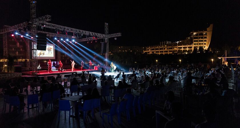 Nuhun Gemisi Deluxe Hotel