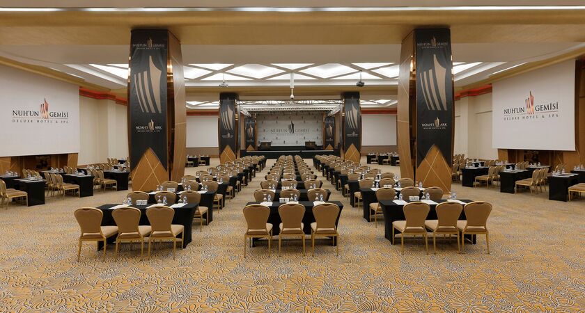 Nuhun Gemisi Deluxe Hotel