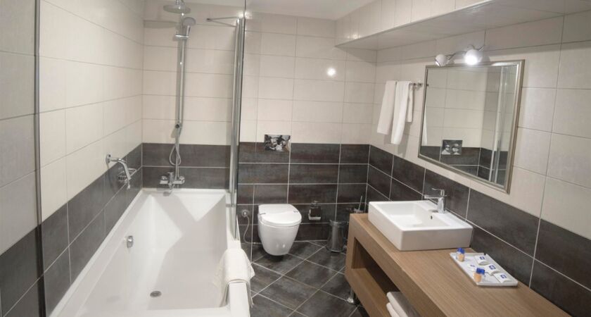 Patalya Thermal Resort Hotel