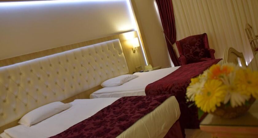 Ege Palas Business Hotel