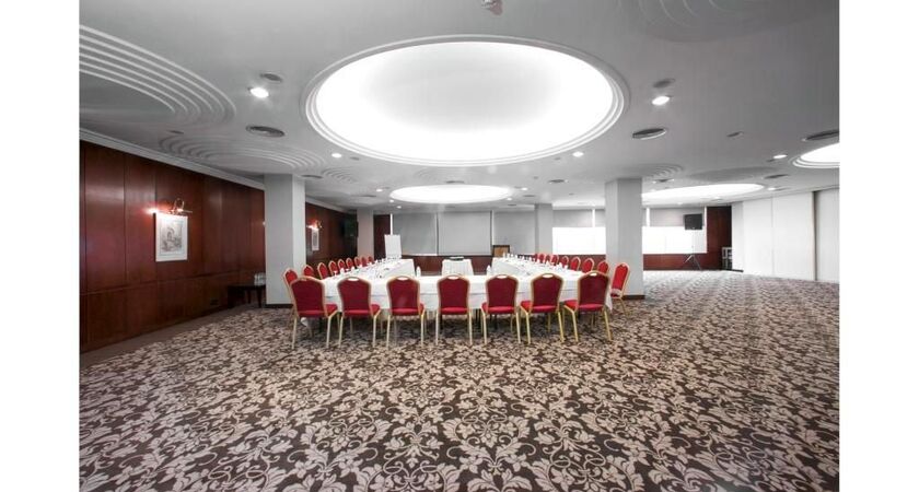 Ege Palas Business Hotel