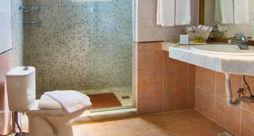 Romance Beach Hotel