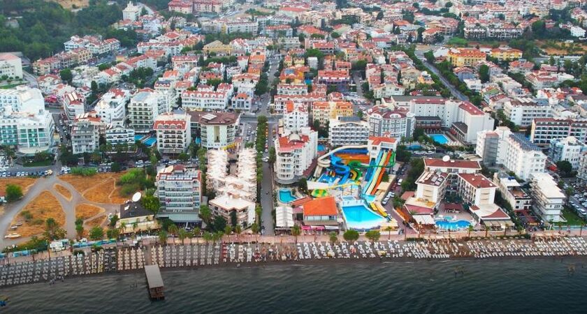 Romance Beach Hotel