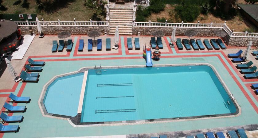 Temple Beach Hotel