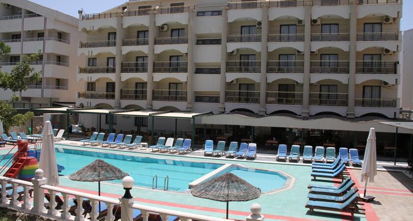 Temple Beach Hotel