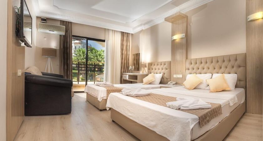 Temple Beach Hotel