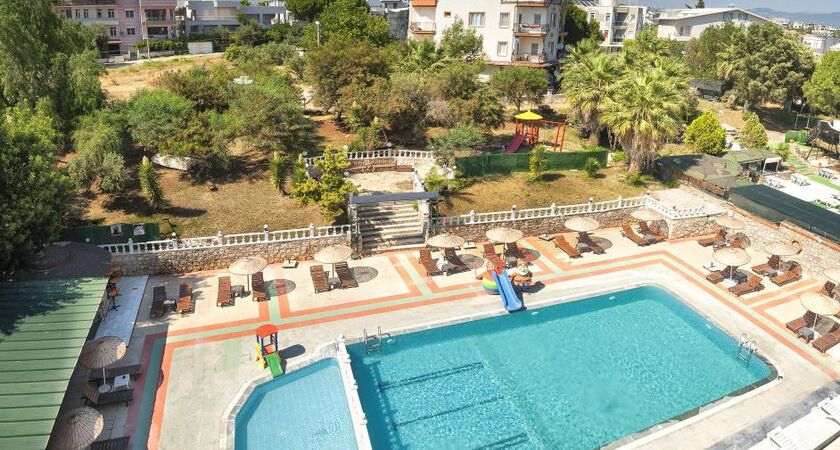 Temple Beach Hotel
