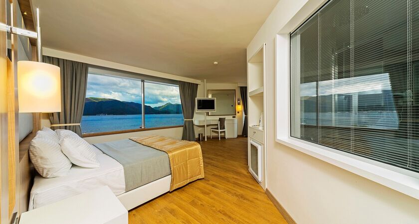 Poseidon Hotel