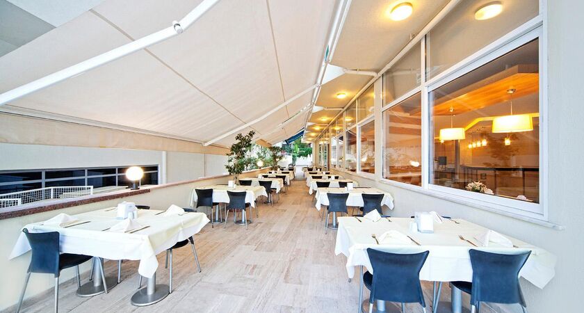 Poseidon Hotel