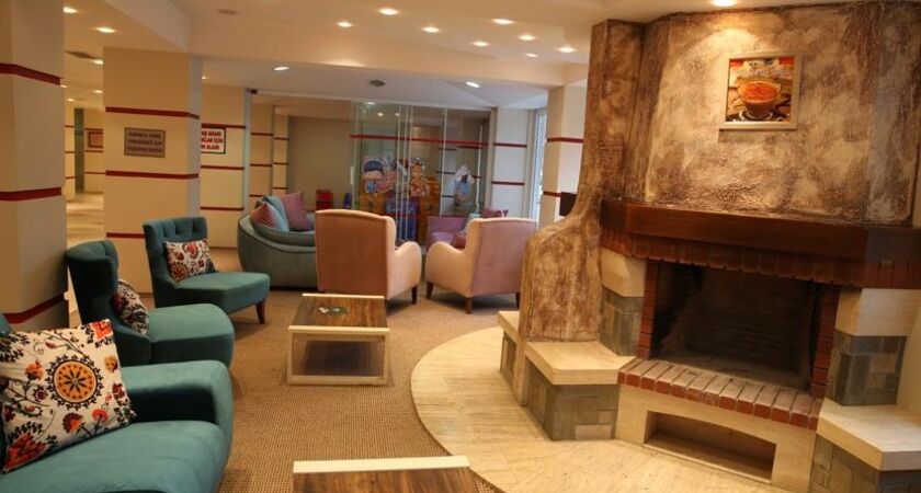 Oylat Kaplıcaları Çağlayan Otel