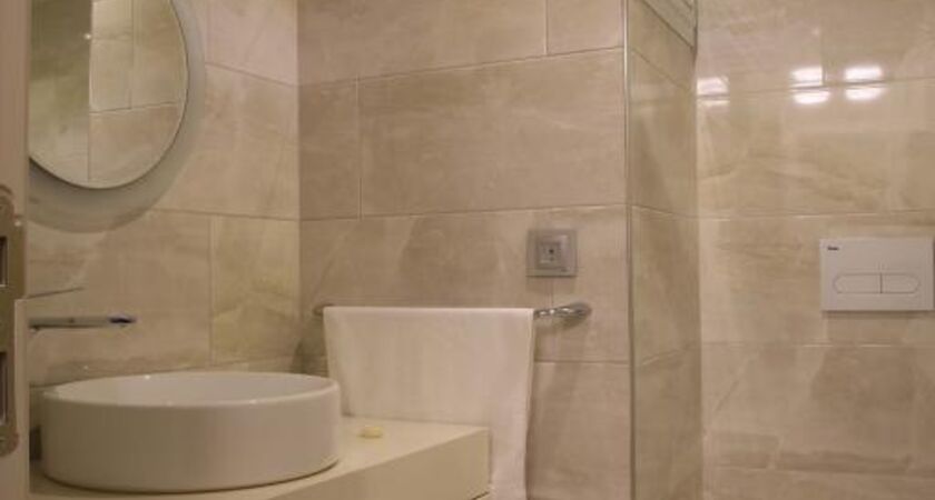 Oylat Kaplıcaları Çağlayan Otel