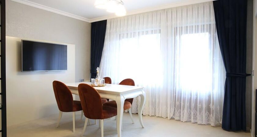 Oylat Kaplıcaları Çağlayan Otel