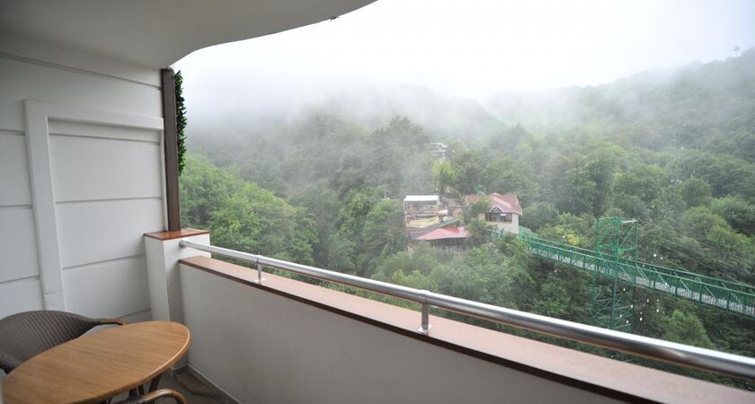 Oylat Kaplıcaları Çağlayan Otel