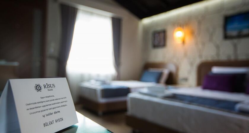 Risus Aqua Beach Resort Hotel