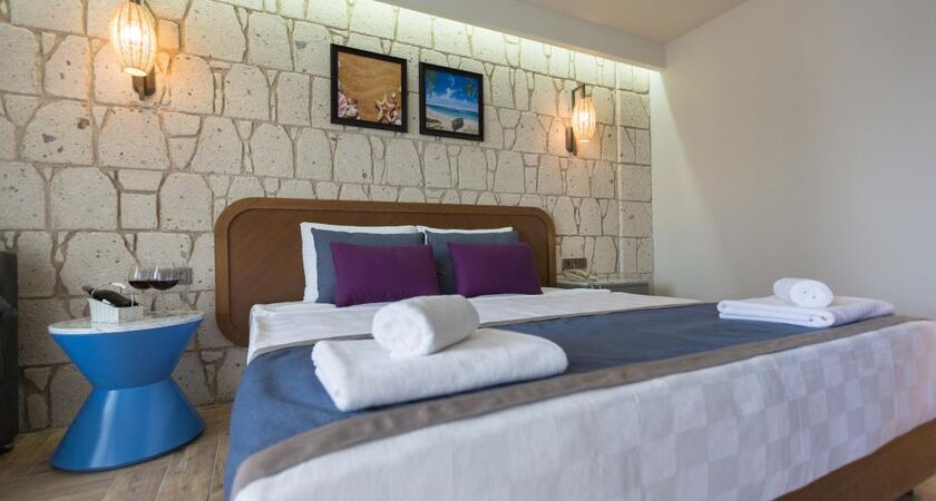 Risus Aqua Beach Resort Hotel