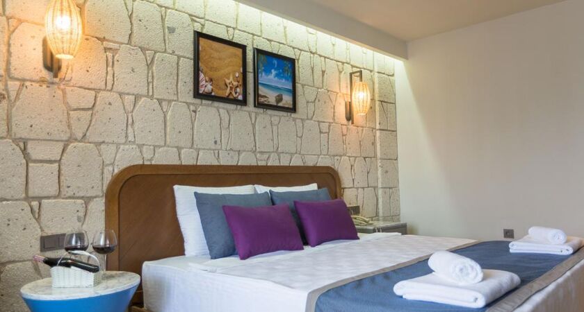 Risus Aqua Beach Resort Hotel