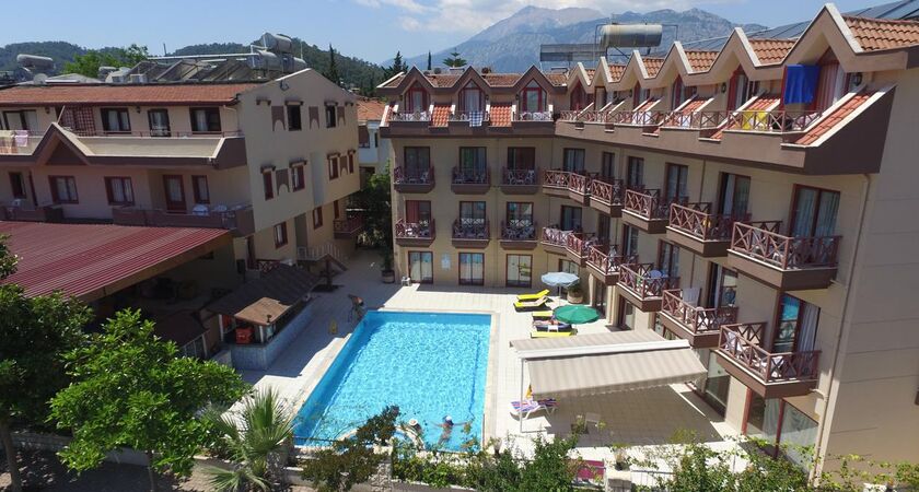 Himeros Beach Hotel