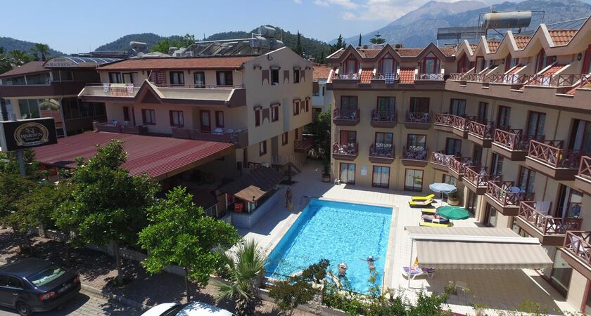Himeros Beach Hotel