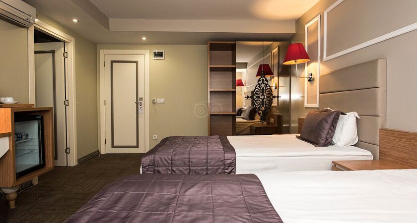 All Seasons Hotel