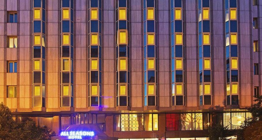 All Seasons Hotel