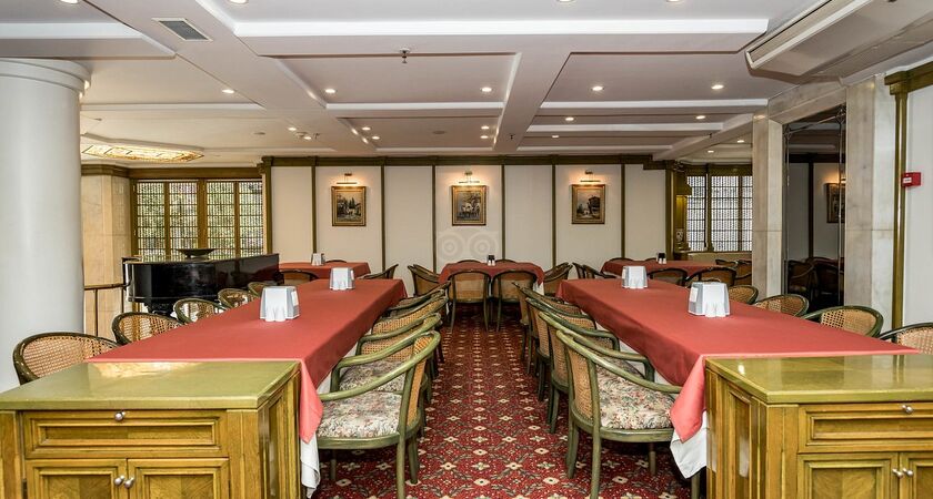 İstanbul Royal Hotel