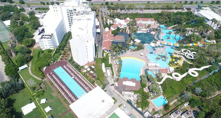 Sunis Hotel Su